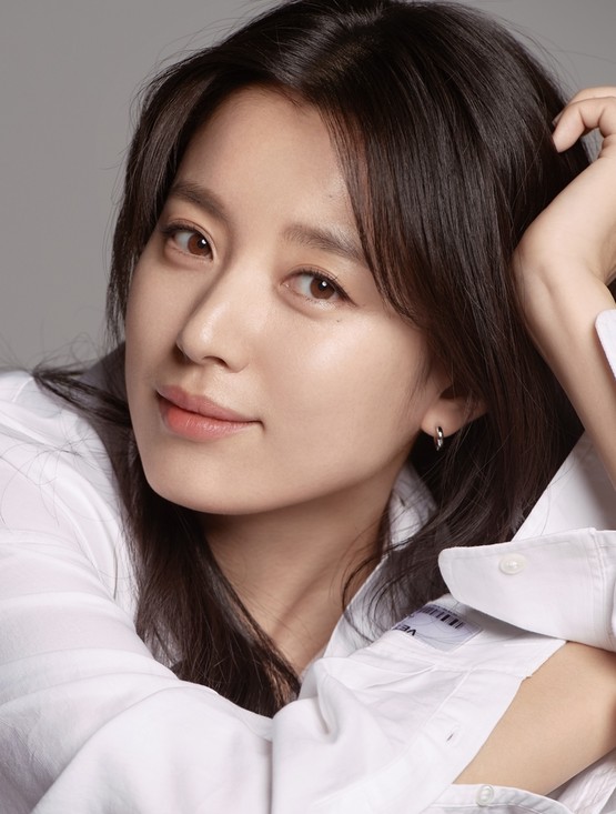 بیوگرافی Han Hyo Joo بازیگر سریال شادی 2021