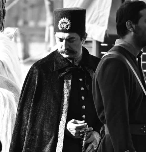 بهرام رادان در نقش ناصرالدین شاه